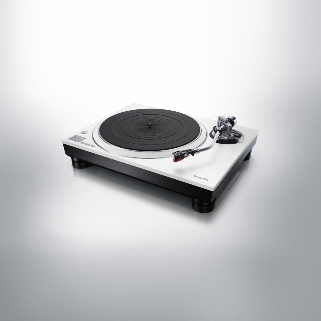 Plattenspieler mit Direktantrieb SL-1500C bei Audio Exclusive